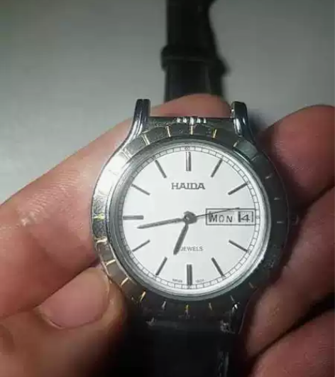 05、原装自动机械表 ，双日历，上弦和调点...