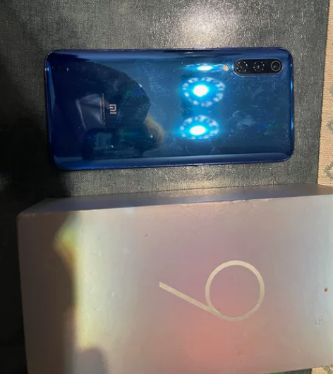 小米9 蓝色 6+128 个人自用一手，做...