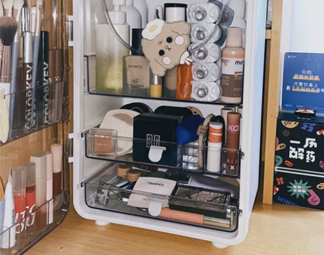 《特价捡漏啦》化妆品收纳盒大容量新款桌面收...