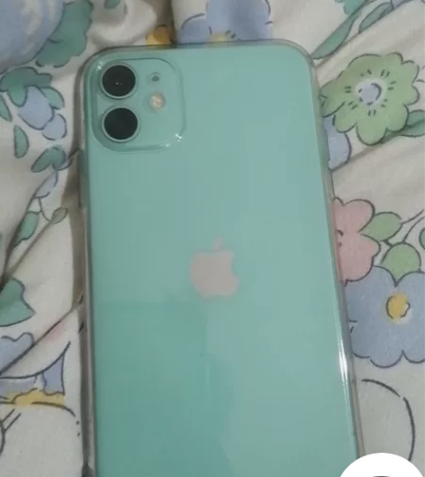 纯原装苹果11，无拆修，国航128g 感兴...