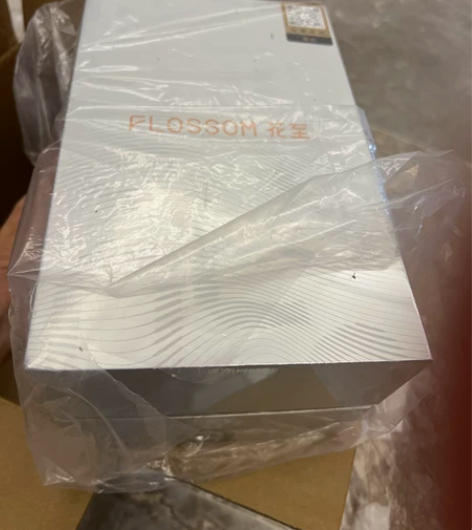 花至美容仪 射频仪 眼部脸部通用 还有间断...