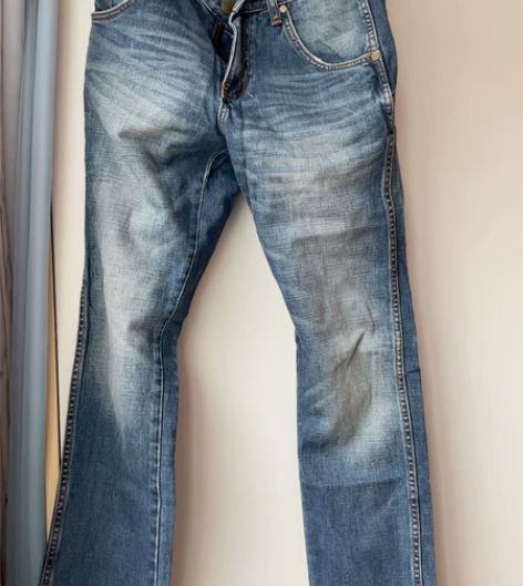 Wrangler男士牛仔裤,尺码29,身高...