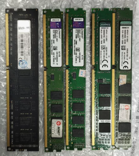 金士顿 ddr3内存 4g 4根 好像有一...