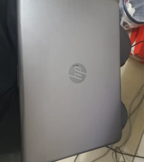 个人用惠普笔记本，家里电脑实在太多了，闲置...