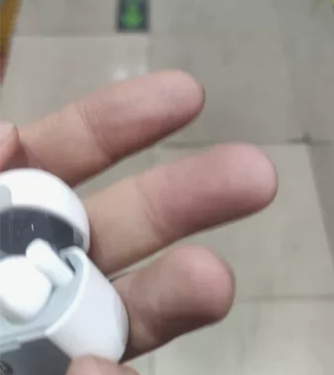 惠普耳机,特别小,无毛病,8层新。。 感兴...