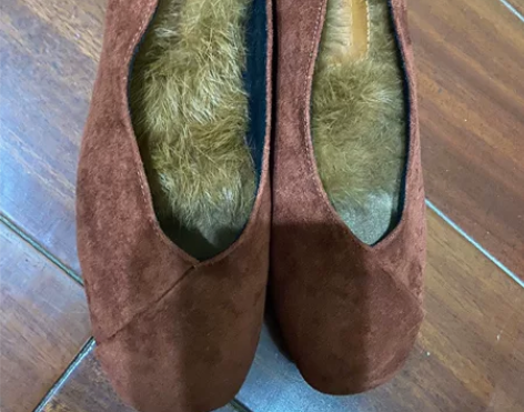 质量超好的粗跟单鞋，非常韩，内里兔毛，暖脚...