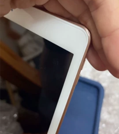 iPad8（2020款） 128g 右上角...