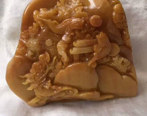 云南黄龙玉鲤鱼跃龙门摆件黄腊石玉雕山水风景...