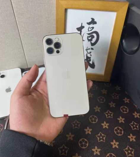 福利 iPhone 12pro美版256g...