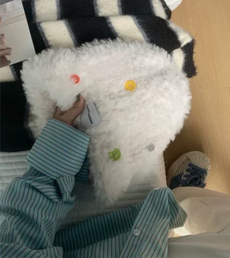 #粉丝福利#  白鹿同款秋冬保暖渔夫帽 毛...