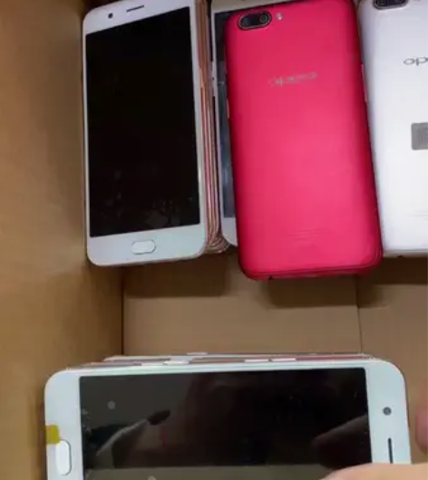 处理OPPOR11！全部root装好xp框...