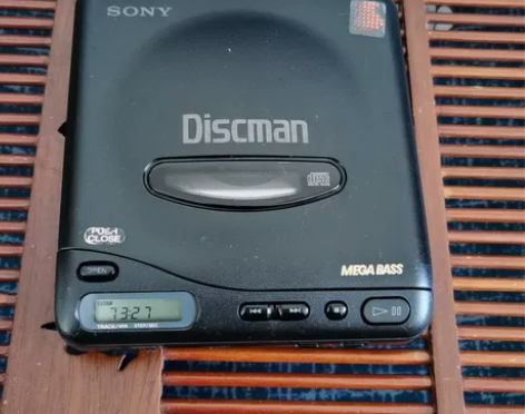 sony 索尼D-11 CD随身听，老砖，...