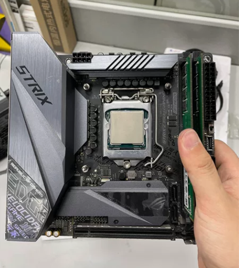 ROG Z390I itx主板 感兴趣的话...