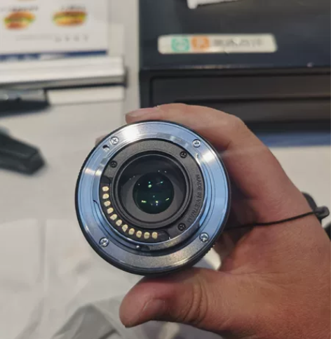 ?相机出了，还剩一个12-50微距镜头。自...