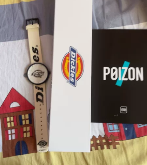 dickies 手表原价700多 得物绝对...