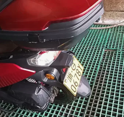 到处找毛病的不要私聊了 问一大堆，又不买 ...