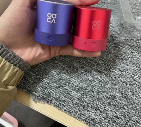 华为nova蓝牙小音响， 小是小，音质好两...