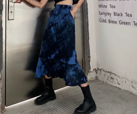 ?酷酷风格女装荷叶边扎染半身裙冷淡风高腰显...