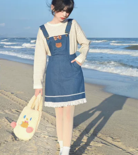 【清衣柜】牛仔背带裙+自己搭的格子上衣，田...