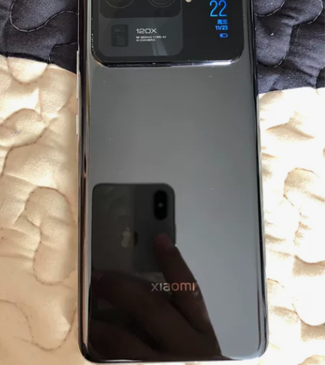 自用小米11u，12+256的，屏幕完好无...