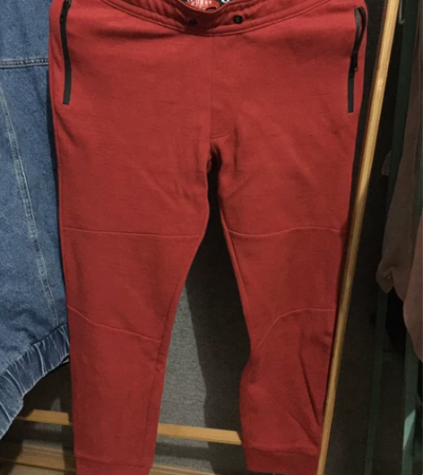 guess男裤专柜买S码,165,腰围2尺...