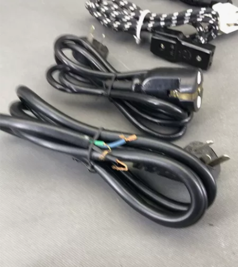 全新 三芯电源线电脑主机电饭煲老式电饭锅电...