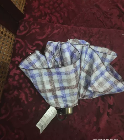 天堂伞，几乎全新。 感兴趣的话点“我想要”...