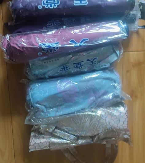 全新 天堂伞 25元一把 采购买多了 还剩...