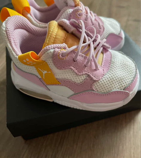 Jordan乔丹宝宝鞋 朋友送的 没穿过 ...