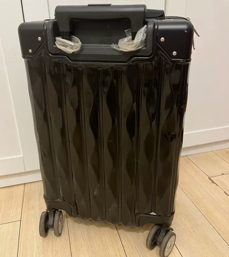 拉杆箱，登机箱20寸万向轮 感兴趣的话点“...