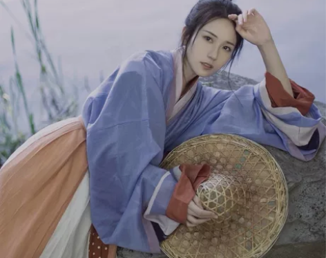 【上遥居】上卿 原创汉服晋制 一片式间色破...