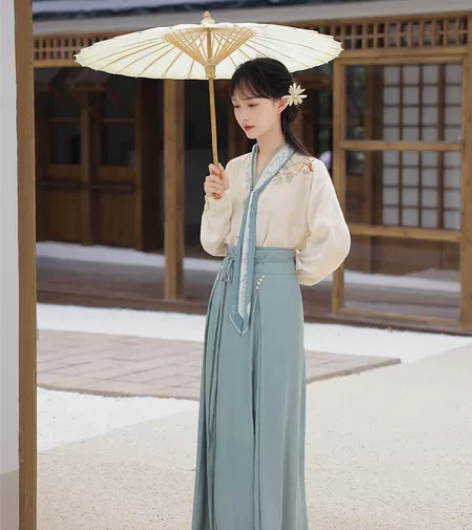 七月夕汉服，暮商，上衣xs码，下裙s码，全...