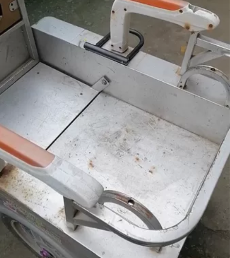 飞鸽牌电动小三轮车，20A48v电瓶，用不...