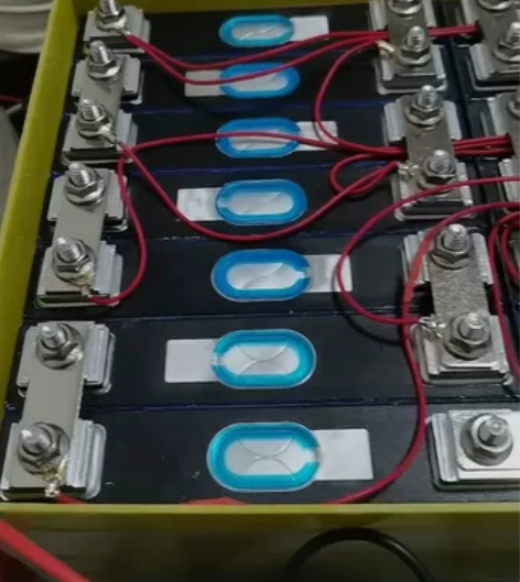 五羊电摩，刚上的拍照带保险，有大本和行驶证...