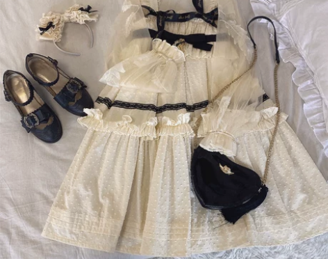 你别睡自制 天使之名 复古蕾丝花边荷叶下摆...