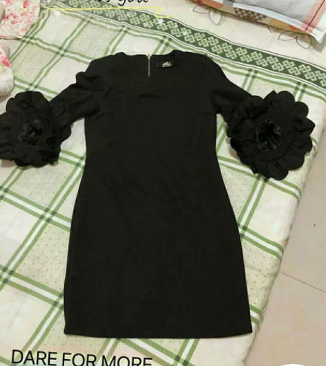 韩范花朵瓣袖荷叶裙、S码!、8新哈,30包...