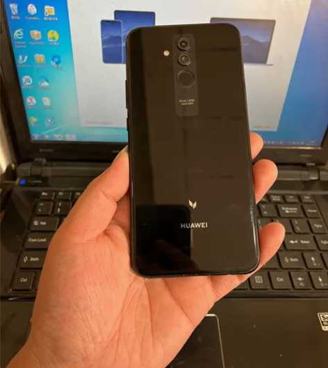 华为麦芒7.运行6g.机身64g.账号已退...