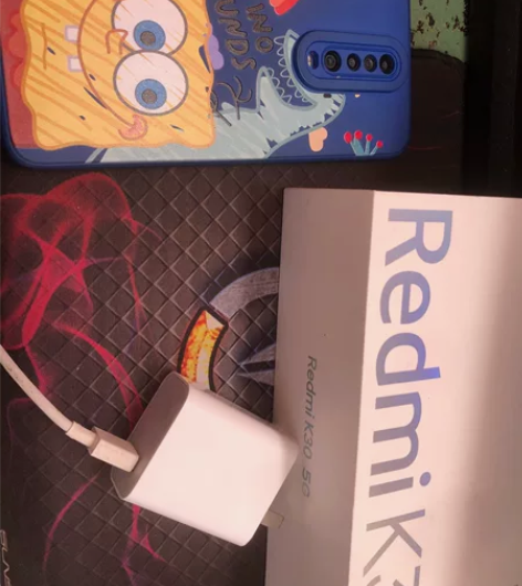 红米k305g手机，6g+128g，95新...