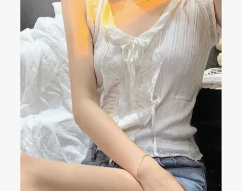 ?背心吊带 感兴趣的话点“我想要”和我私聊...