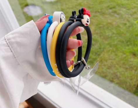 卡通款手机挂绳手环扣简约创意软液态硅胶手环...