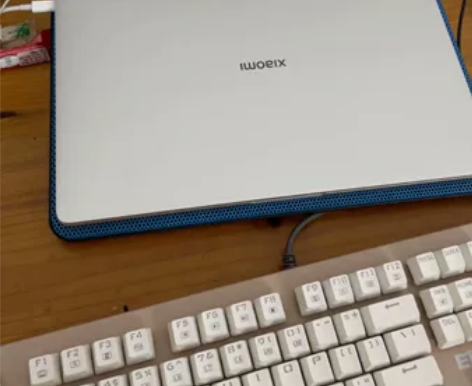 小米笔记本，来买几乎没用过，喜欢带走，支持...