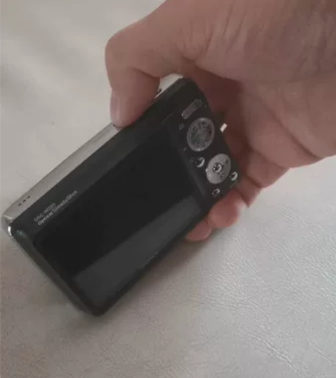 Sony/索尼  索尼卡片机型号DSC-W...