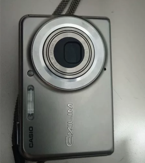 数码相机卡西欧CCD数码相机 ex-s8...
