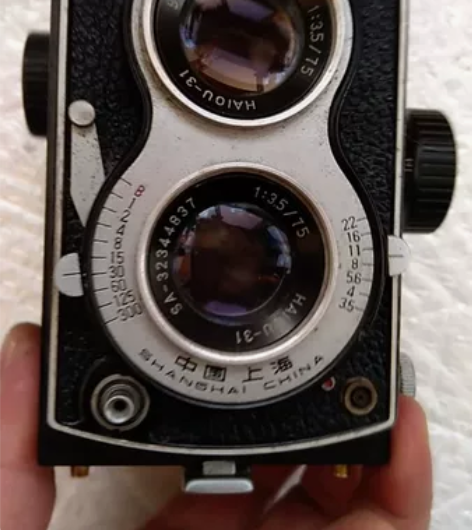 海鸥4B双反机械相机 ，相品如图，机身编号...