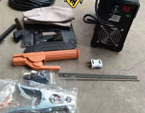 【最后3台】全套家用电焊机 220v迷你焊...