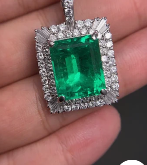 巨物！！哥伦比亚祖母绿吊坠 微油 GREE...