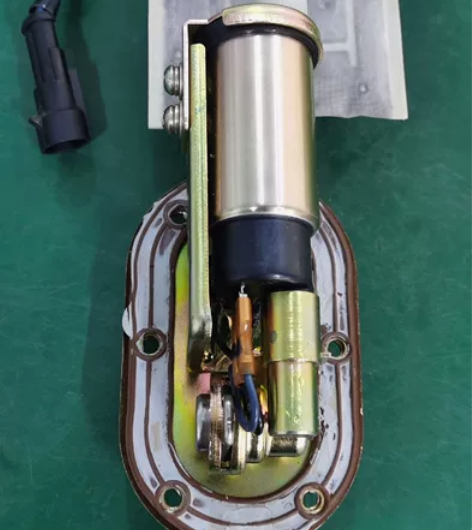 力帆V16摩托车原装汽油泵总成，功能完好，...