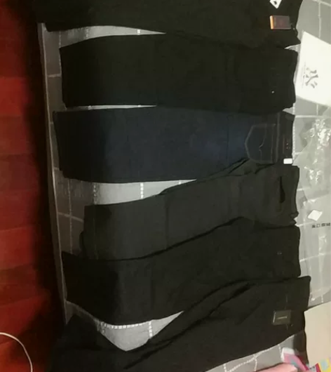 男士休闲裤,家人在百货商场卖货后的库存,尺...