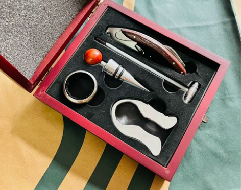 红酒开瓶器多功能家用套盒 感兴趣的话点“我...