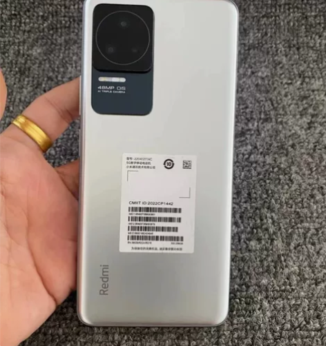 红米k50 12+512版本，游戏手机，天...